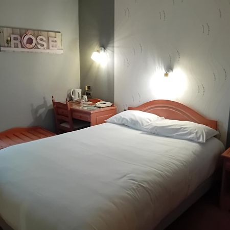 Contact Hotel Limoges - Hotel Des Deux Moulins מראה חיצוני תמונה