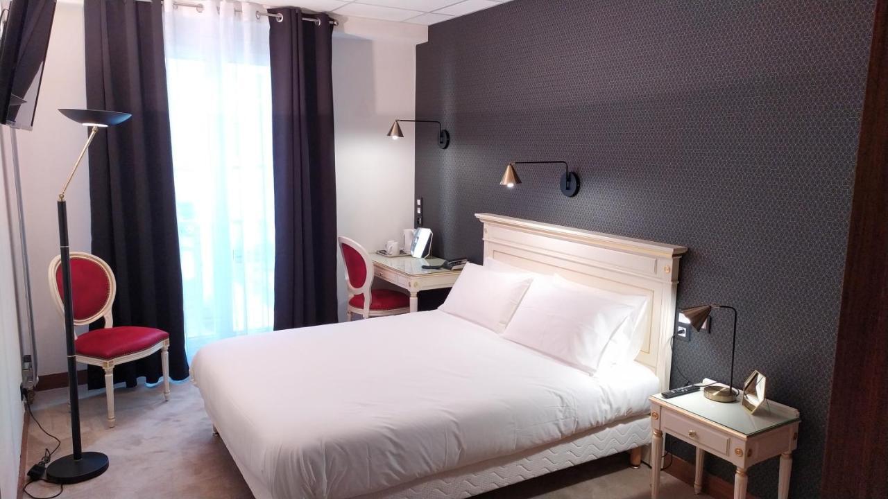 Contact Hotel Limoges - Hotel Des Deux Moulins מראה חיצוני תמונה