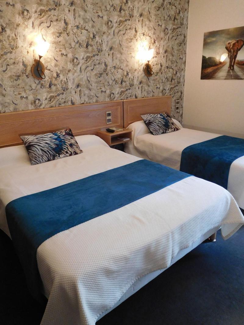 Contact Hotel Limoges - Hotel Des Deux Moulins מראה חיצוני תמונה