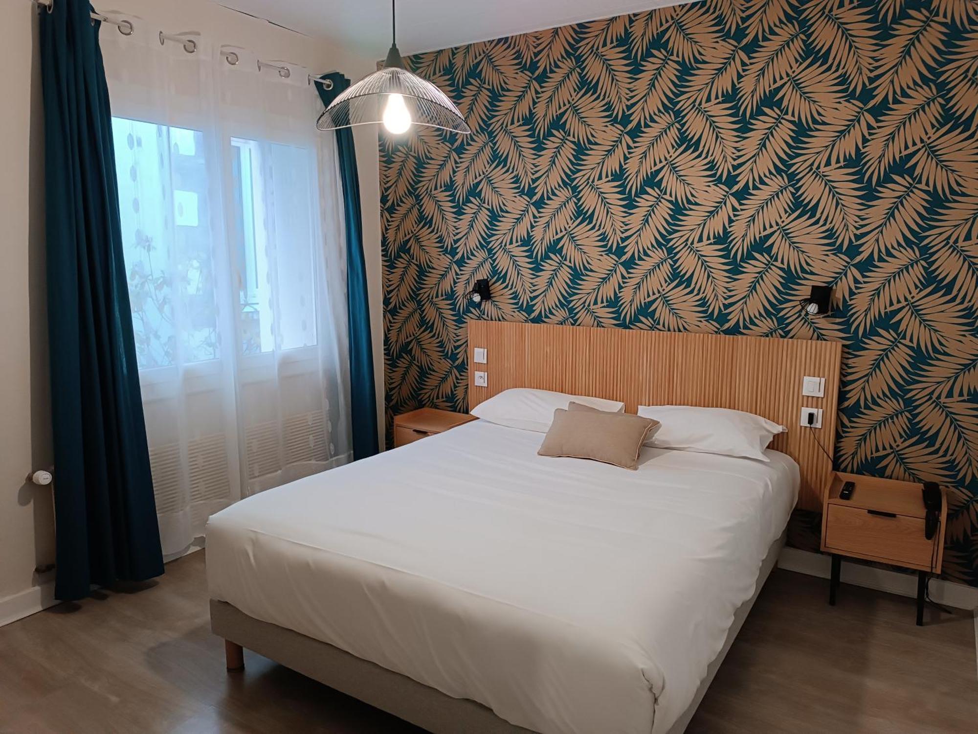 Contact Hotel Limoges - Hotel Des Deux Moulins מראה חיצוני תמונה